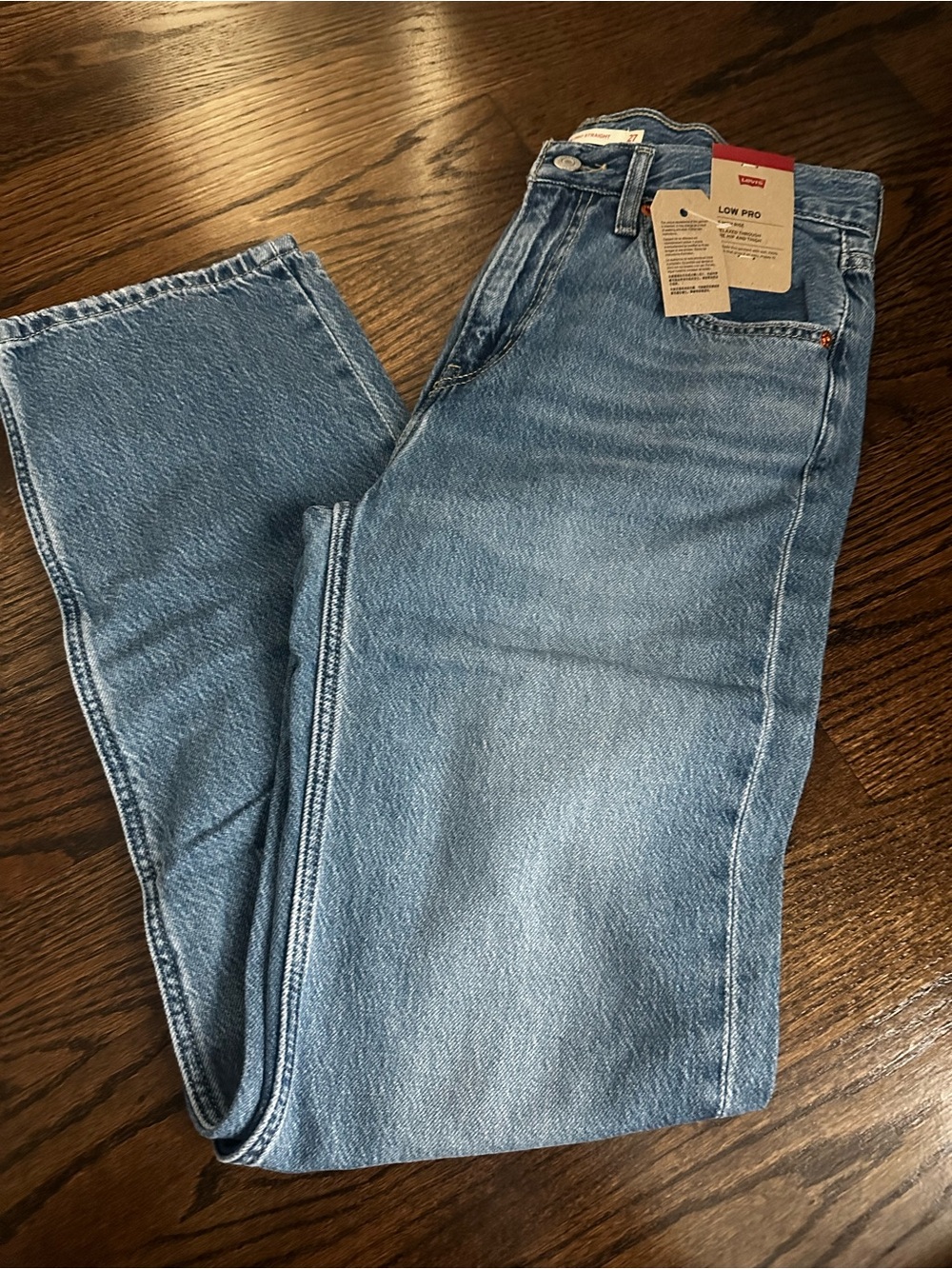 Levi’s women low pro Jeans